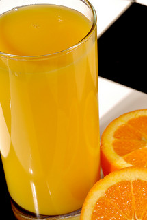 Faut-il boire du jus d'orange au petit déjeuner ?
